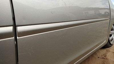 02-06 Camry Passenger Right Front Moulding From Door Trim Strip 1C8 Lunar Mist