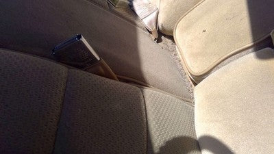 1985 Olds 88 Driver Left Front Seat Belt Buckle Female Receiver Oem Tan