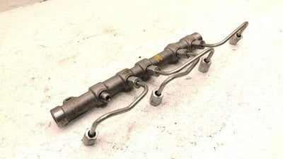 15-19 F250 Powerstroke Passenger Right Injector Rail With Lines 6.7L Super Duty