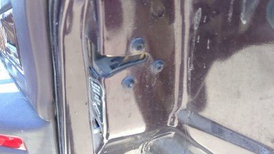 93 Cadillac Fleetwood Passenger Right Rear Door Latch With Rods/Cables Back