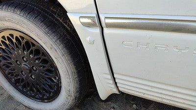 1996-1999 Town & Country Driver Left Moulding From Fender Trim Pwp Golden White