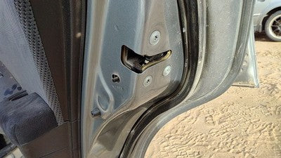 2007-2012 Nissan Altima Passenger Right Rear Door Latch With Rods/Cables Back