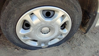 2000-2004 Subaru Legacy 15" Hub Cap Wheel Cover Oem 28811Ae01a