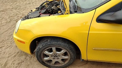 2000-2005 Dodge Neon Driver Left Front Fender Oem Yellow 05012671Ad