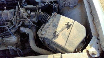 00-05 Bonneville Complete Air Intake Cleaner Filter Box Housing With Tube 3.8L