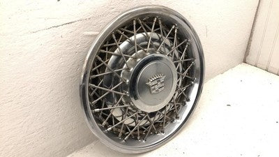 1980-1984 Deville Sedan Hub Cap Wheel Cover Oem