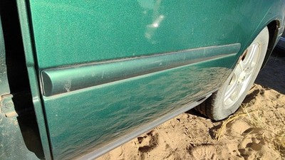 00-07 Taurus Driver Left Rear Moulding From Door Back Trim Strip Su Tropic Green