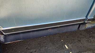 1982 Ford F150 Passenger Right Rear Moulding On Front Of Box Oem