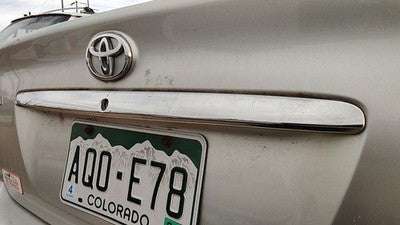 2005 Camry License Plate Trim Surround Panel Tail Trunk 1C8 Lunar Mist Metallic