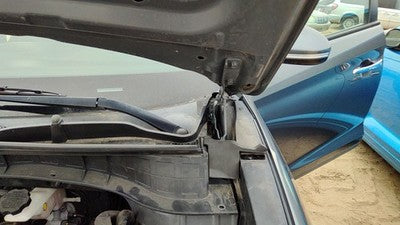 2016-2021 Hyundai Tucson Driver Left Hood Hinge Assembly Oem Coliseum Grey Z56