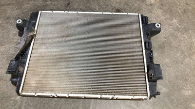 2016 Dodge Ram 4500 Radiator With Fan Shroud Oem Cummins 6.7L At 4X4
