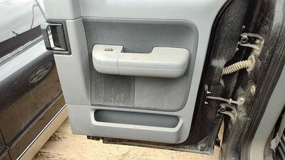 06-07 Ford F150 Passenger Right Rear Door Trim Panel With Switches Back Gray Me