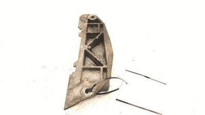 2001 Chrysler Pt Cruiser Transmission Mount Bracket Oem Bracket 2.4L At