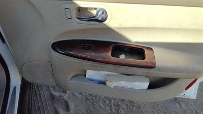 05-07 Lacrosse Passenger Right Front Door Trim Panel With Switches Neutral 52B