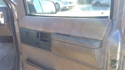 1992-1995 Chevy Astro Passenger Right Front Inside Door Trim Panel Only Oem Tan