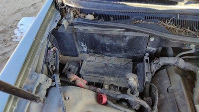 2005-2007 Cadillac Sts Complete Battery Box Mount Tray With Hold Down Oem 4.6L