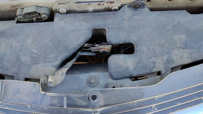 00-05 Latch Assembly With Bracket Chevy Impala Hood Latch Assembly With Bracket