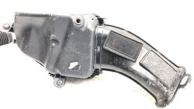 08-09 G8 Complete Air Intake Cleaner Filter Box Housing With Tube Oem 3.6L