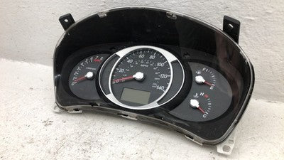 2005-2006 Hyundai Tucson Speedometer Cluster Instrument Gauges Panel Dash 2.7L