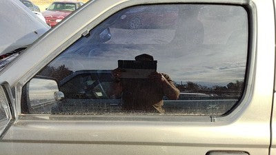 2002-2004 Nissan Xterra Driver Left Front Side Window Door Glass Oem 803018Z400