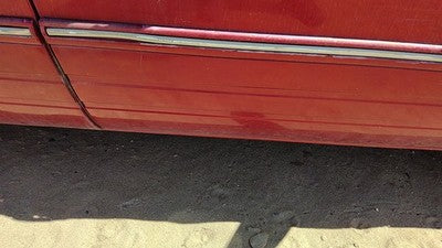 04-07 Town Country Passenger Right Front Moulding From Door Trim Strip Red Prh