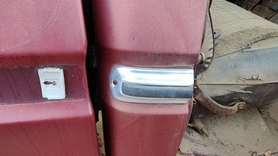 1979 Ford F150 Passenger Right Rear Moulding On Upper Cab Panel Oem