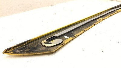 2004 Chevy Cavalier Lh Drive Left Rear Moulding On Quarter Panel Oem Yellow 34u