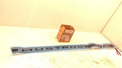 2014 Ford Mustang Left Door Quarter Stripe Black Oem Cr3z6320001aa
