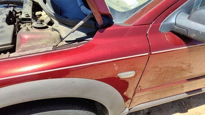 2001-2007 Volvo V70 Xc Driver Left Front Fender Oem Red 445 92035591