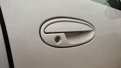 1997-2005 Buick Park Ave Passenger Right Front Outside Door Handle Oem White 78u