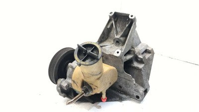 1999 Mazda B2500 Power Steering Pump With Mount Bracket Oem Pulley 2.5L
