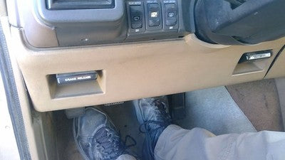1990-1995 Chevy Astro Lower Dash Under Column Knee Bolster Trim Panel Oem Tan