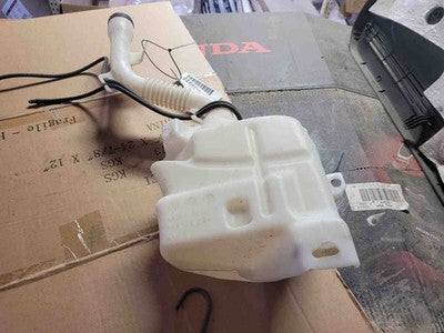2010 Chevy Equinox Windshield Washer Fluid Reservoir With Pump Oem Wiper Tank