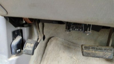 2000 Buick Park Ave Parking Brake Pedal Assembly Oem Complete Emergency Unit
