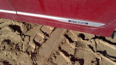 2010-2012 Lexus Hs250h Driver Left Rear Moulding From Door Oem Back Trim Red 3r1