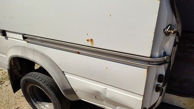2003-2006 Dodge Sprinter Van 3500 Passenger Right Rear Slide Door Track Assembly
