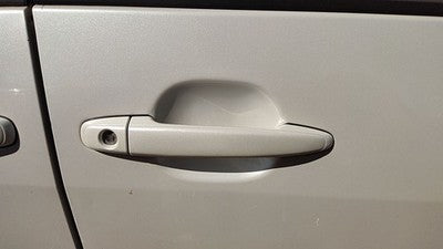 2004-2010 Toyota Sienna Passenger Right Front Outside Door Handle Oem White 071