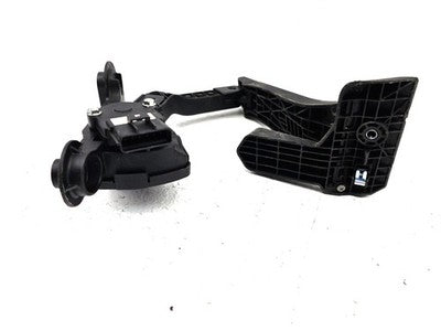 2017 Kia Soul Gas Accelerator Pedal Assembly Oem 35190-2Gdc0