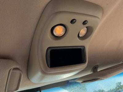 03-07 Silverado 2500 Center Overhead Console Dome Light Map Lamp Cubby Tan 52D