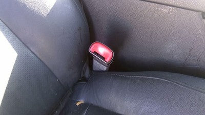 06-10 Mercury Mountaineer Passenger Right Front Seat Belt Buckle Receiver Black