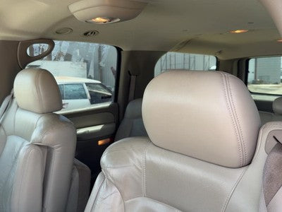 2000-2006 Chevy Suburban Pair Of Front Headrests Oem Left Right Set Seat Tan 52I