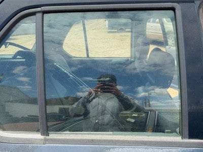 1998-2004 Isuzu Rodeo Passenger Right Rear Side Window Door Glass Oem Back