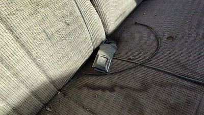 1989 F250 Pickup Passenger Right Front Seat Belt Buckle Receiver Oem Gray