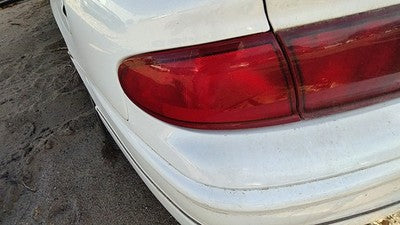 1997-2004 Buick Regal Driver Left Tail Light Brake Lamp Oem Rear 19149887
