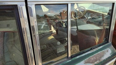 84-91 Grand Wagoneer Passenger Right Rear Vent Window Back Door Glass With Frame