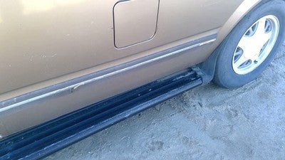 1995 Chevy Astro Driver Left Rear Moulding On Quarter Panel Oem Brown Forward