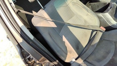 2005-2006 Mazda Tribute Passenger Right Front Seat Belt Retractor Oem Shoulder