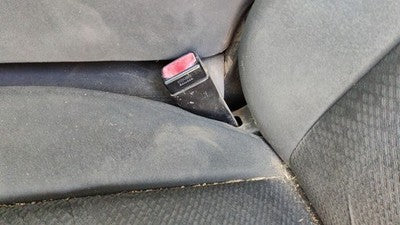 07-14 Chevy Silverado 2500 Driver Left Front Seat Belt Buckle Receiver Ebony 19D