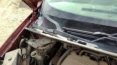 1997-2004 Chevy Venture Passenger Right Windshield Wiper Arm Oem Blade Lever