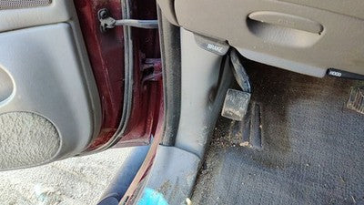 1997 Ford Expedition Driver Left Lower Kick Trim Panel Oem Gray F2